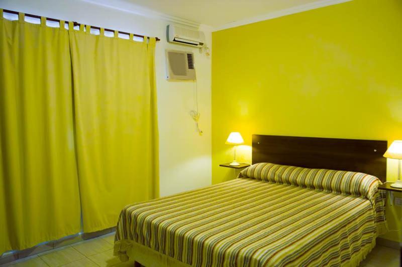 Brisas Del Lago Apartamentos Colón Dış mekan fotoğraf