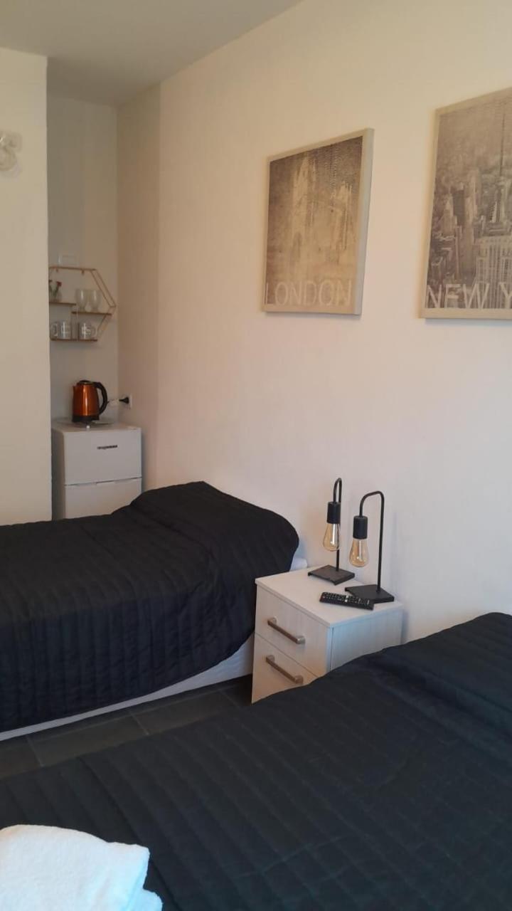 Brisas Del Lago Apartamentos Colón Dış mekan fotoğraf