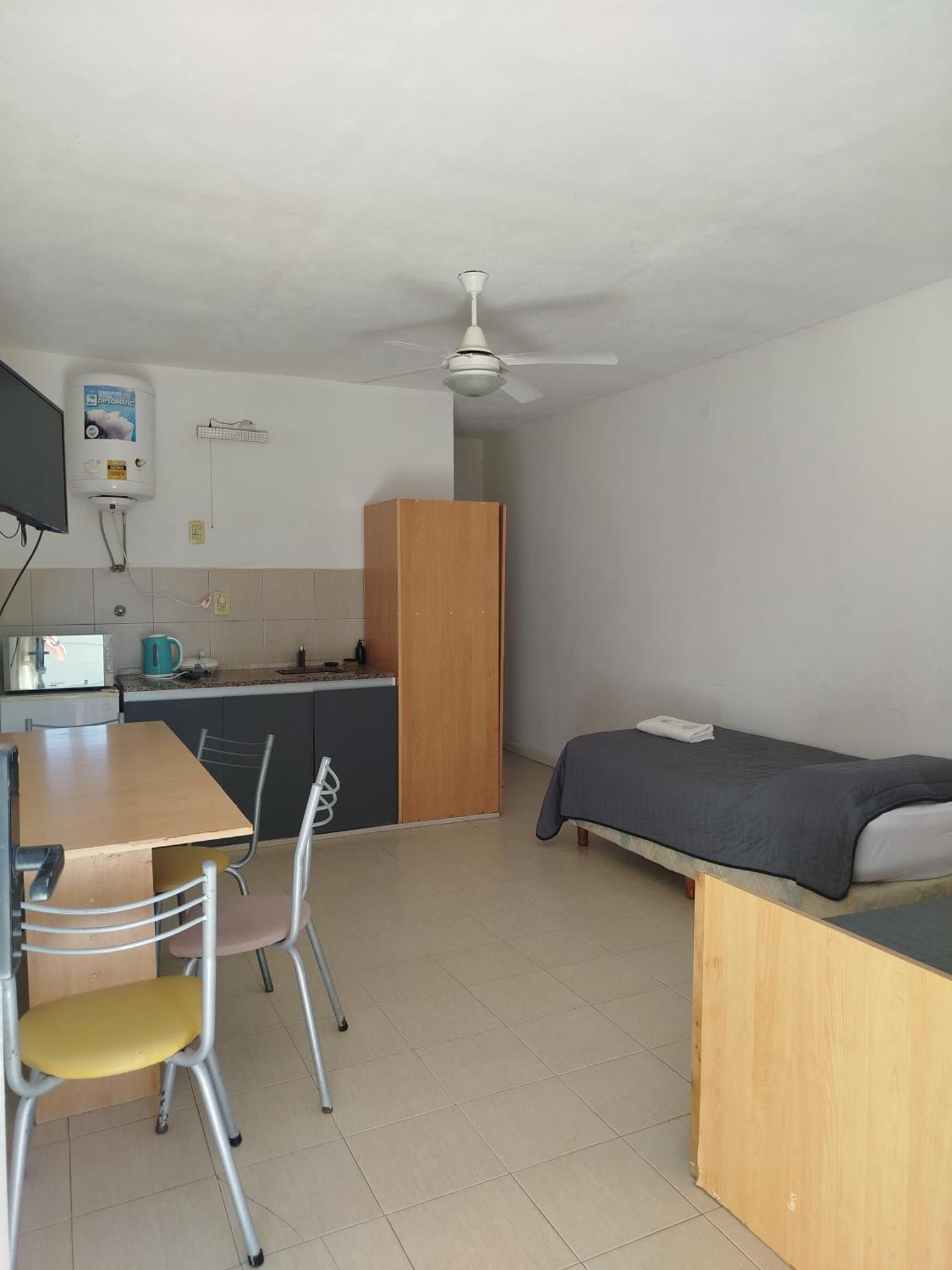 Brisas Del Lago Apartamentos Colón Dış mekan fotoğraf
